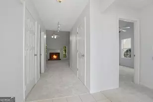 303 Newfield Way, Peachtree City, GA 30269 - Photo 3