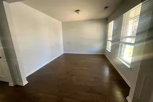 2272 Anne's Lake Cir, Lithonia, GA 30058 - Photo 11