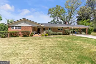 2037 Pinetree Trail, Gainesville, GA 30501 - Photo 3