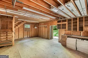 1373 Fairfield Dr SW, Lilburn, GA 30047 - Photo 37