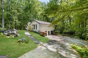 1373 Fairfield Dr SW, Lilburn, GA 30047 - Photo 3