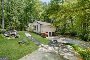 1373 Fairfield Dr SW, Lilburn, GA 30047 - Photo 39