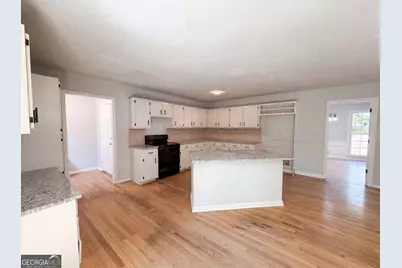 1033 Chestnut Hill Circle SW, Marietta, GA 30064 - Photo 15