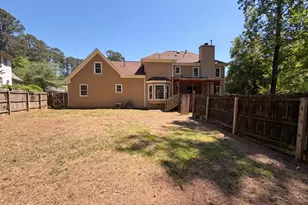 1033 Chestnut Hill Cir SW, Marietta, GA 30064 - Photo 19