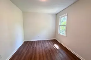 1033 Chestnut Hill Cir SW, Marietta, GA 30064 - Photo 7