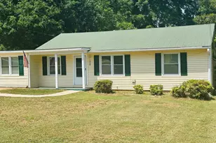 1459 Beatty St, Griffin, GA 30223 - Photo 3