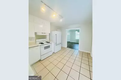 1459 Beatty Street, Griffin, GA 30223 - Photo 9