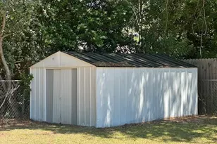 702 Victoria Cir, Dublin, GA 31021 - Photo 7