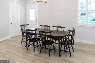 905 Wayne St, Darien, GA 31305 - Photo 5