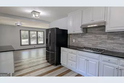 651 Lyle Drive SE, Marietta, GA 30067 - Photo 23