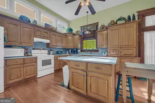 105 S Thomas St, Elberton, GA 30635 - Photo 29
