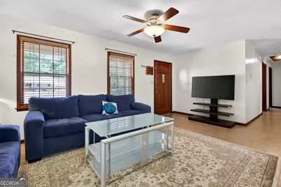 205 Dunwoody Circle, Griffin, GA 30223 - Photo 9