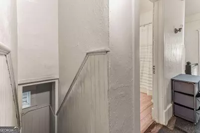 211 W 34th Street, Savannah, GA 31401 - Photo 33