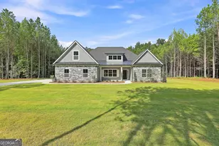 1022 Traveler Ln, Williamson, GA 30292 - Photo 3