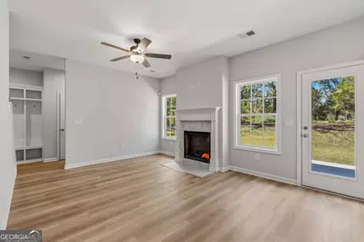 5560 N Hwy 29 N #200, Newnan, GA 30265 - Photo 3