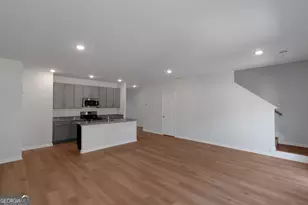 5420 Biltmore Dr, Atlanta, GA 30349 - Photo 7