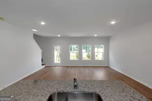 5420 Biltmore Dr, Atlanta, GA 30349 - Photo 5