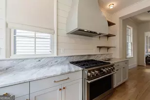 81 Delmont Dr NE, Atlanta, GA 30305 - Photo 15