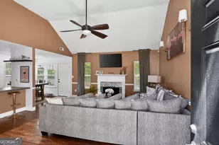 80 Cherub Ln, Sharpsburg, GA 30277 - Photo 9