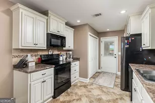 304 Worchester Cir, Perry, GA 31069 - Photo 13