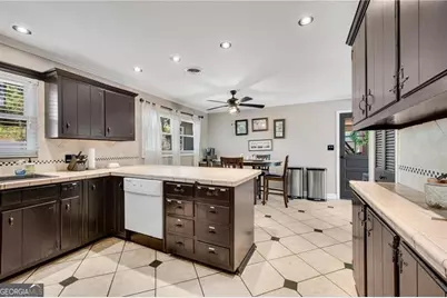 6275 Woodlake Drive, Buford, GA 30518 - Photo 7