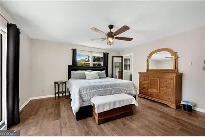 6275 Woodlake Drive, Buford, GA 30518 - Photo 19