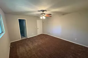 1130 Buckhurst Dr, Atlanta, GA 30349 - Photo 11