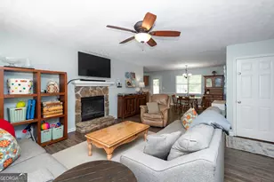 153 Creekside Dr, McDonough, GA 30252 - Photo 5