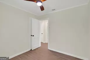 2222 Hanson St, Savannah, GA 31404 - Photo 17
