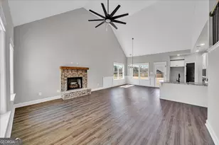426 Burlington Dr, Lizella, GA 31052 - Photo 13