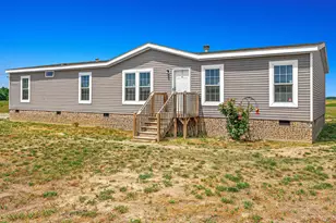 655 Lowe Rd, Comer, GA 30629 - Photo 1