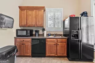 7306 Lowery Oak Dr, Roswell, GA 30075 - Photo 53