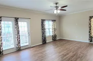 2472 Mildon Hall Ln, Lawrenceville, GA 30043 - Photo 9