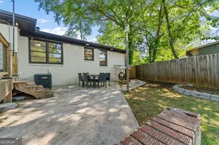 702 Burbank Dr SE, Smyrna, GA 30080 - Photo 25