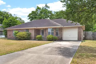 1448 Paul Caswell Blvd, Hinesville, GA 31313 - Photo 1
