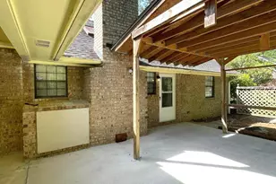 1104 Lakeview Dr, Blackshear, GA 31516 - Photo 11