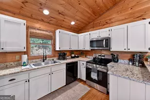 564 Weaver Creek Ln, Blue Ridge, GA 30513 - Photo 11