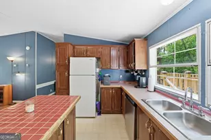 1006 Paradise Park Rd, Cornelia, GA 30531 - Photo 9