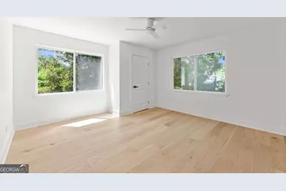 1679 Oak Lane NE, Atlanta, GA 30329 - Photo 19