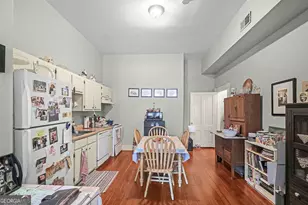 301-303 E Henry St, Savannah, GA 31401 - Photo 59