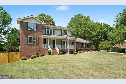 2080 Castle Lake Drive, Tyrone, GA 30290 - Photo 3