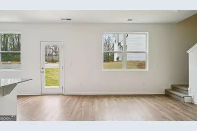 5437 Baybrook Circle, South Fulton, GA 30349 - Photo 7