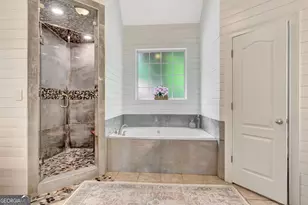 374 Persimmon Dr, Sharpsburg, GA 30277 - Photo 27
