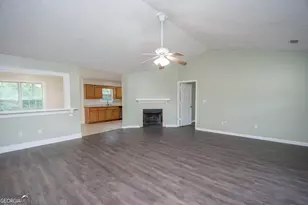 703 New Hutchinson Mill Rd, Lagrange, GA 30240 - Photo 5
