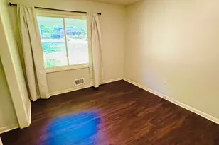 445 Vincent Dr, Athens, GA 30607 - Photo 9
