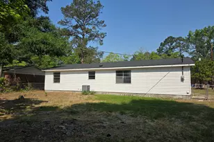 309 E 3rd St, Springfield, GA 31329 - Photo 17