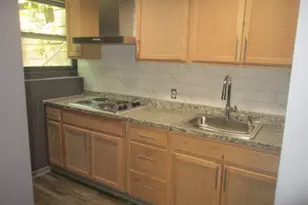 7041 Babbling Brook Dr, Jonesboro, GA 30236 - Photo 15