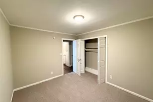 1890 Idlewood Dr, East Point, GA 30344 - Photo 11