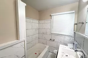 1722 McClelland Ave, East Point, GA 30344 - Photo 11