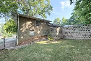 3040 Barksdale Cir, East Point, GA 30344 - Photo 25